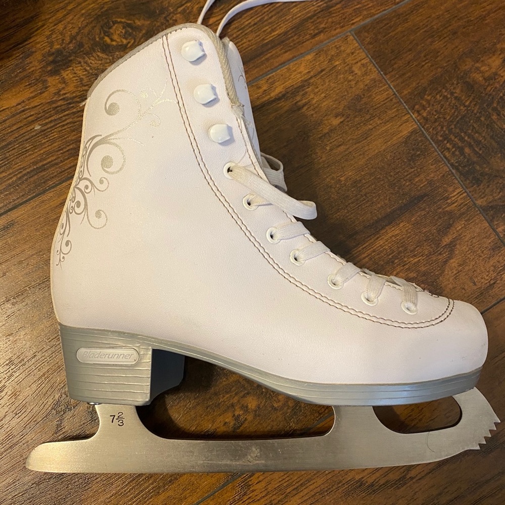 Girls ice skates